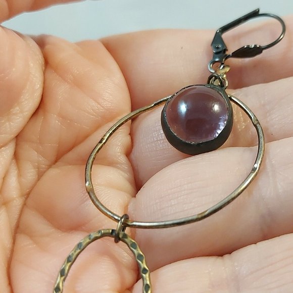 Vintage double hoop dangle earrings, glass center bead and opalescent teardrop b - Picture 8 of 8